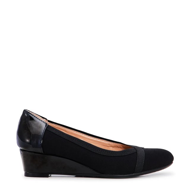 Black wedge pumps online