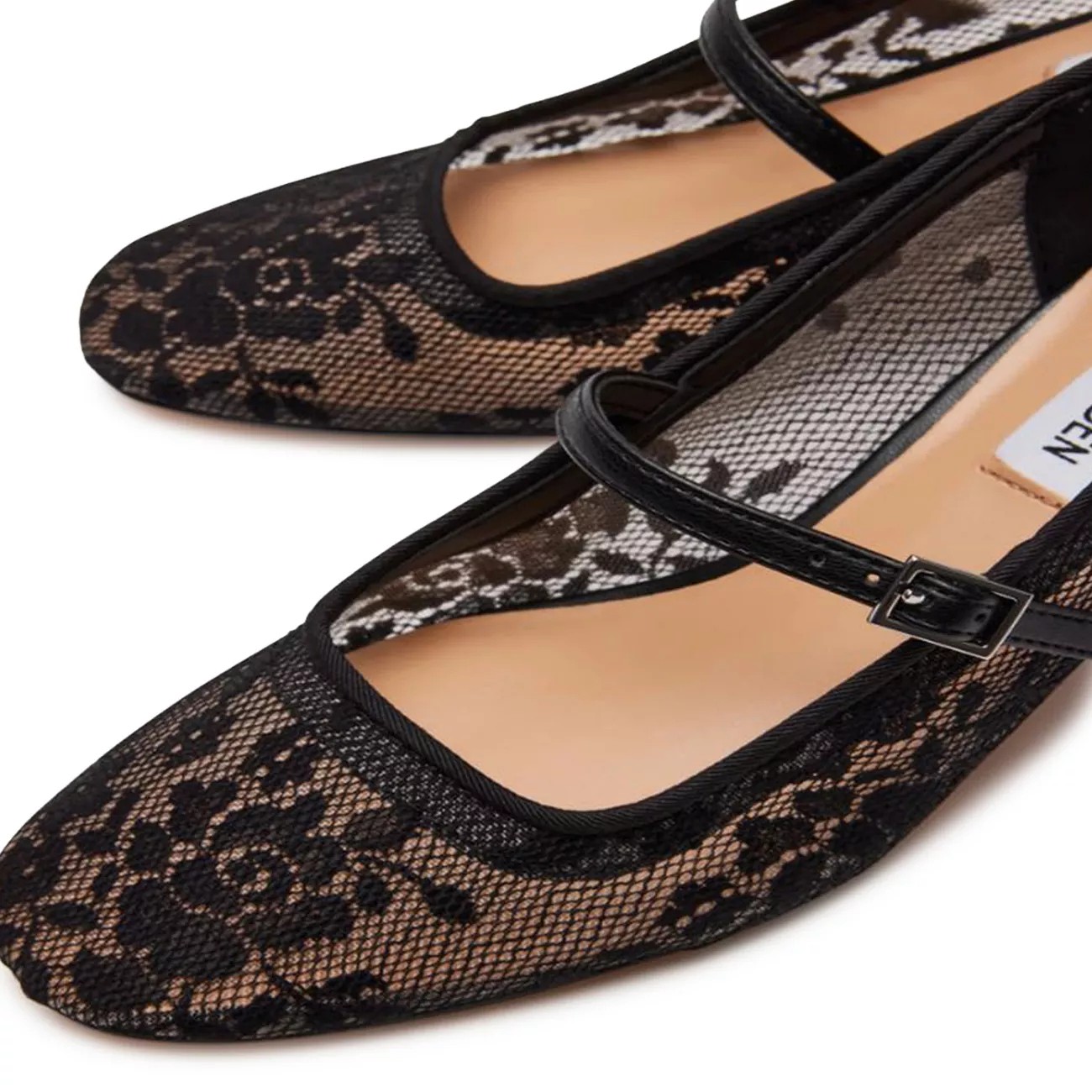 Hawke Lace Mary Jane Pump