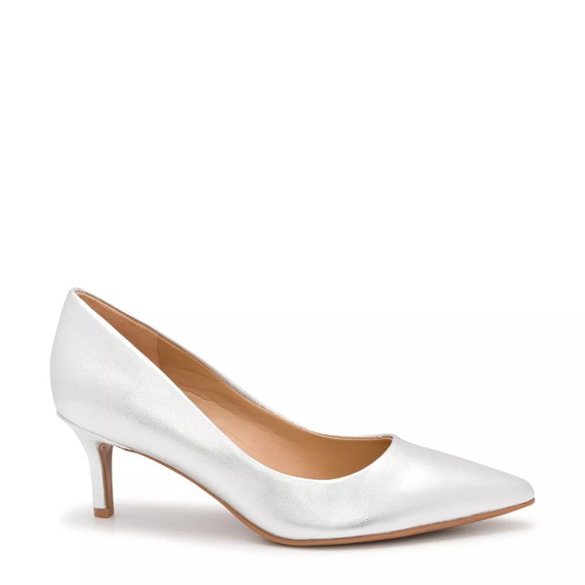 Dsw naturalizer pumps online