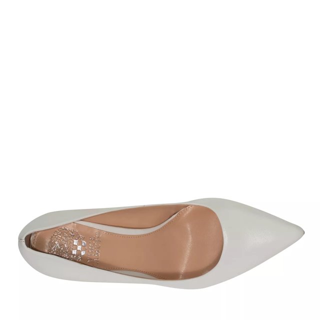 vince camuto retsie