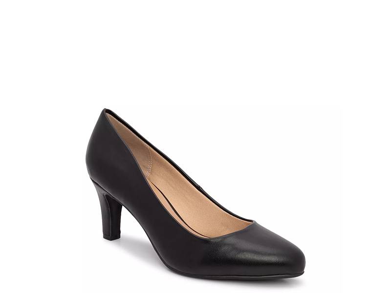 Anne Klein Callan Pump