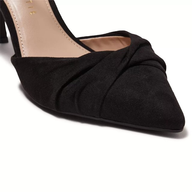 Kelly & katie nightengale platform pump outlet