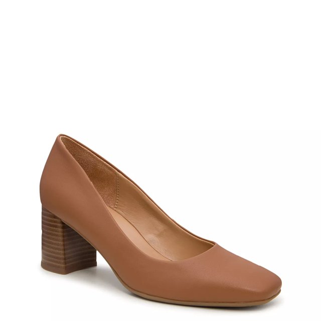 Naturalizer Women s Warner Pump