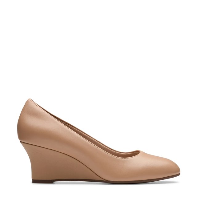 Leather wedge pump hot sale