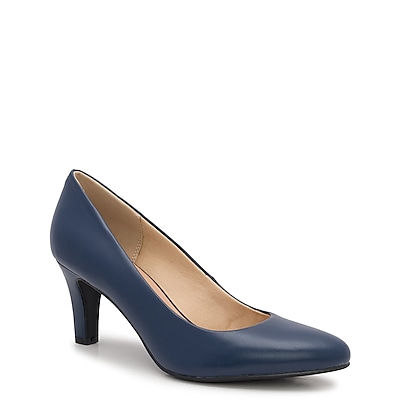 Women's Pumps: 5000+ Items up to −88%