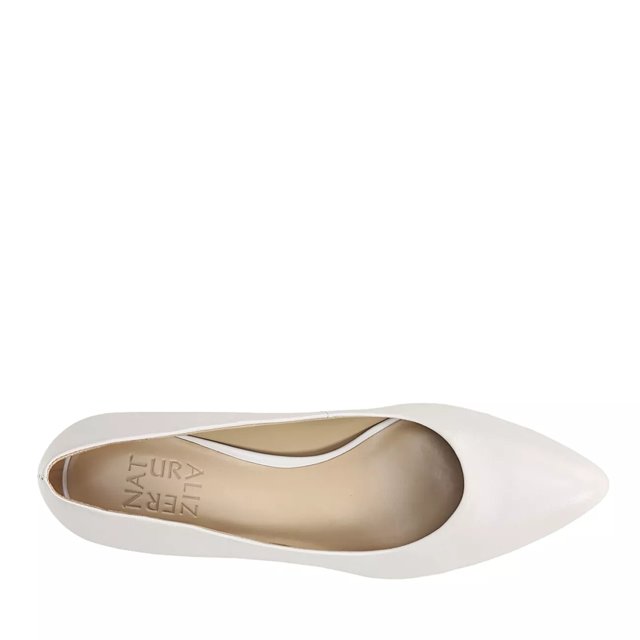 naturalizer evie pump