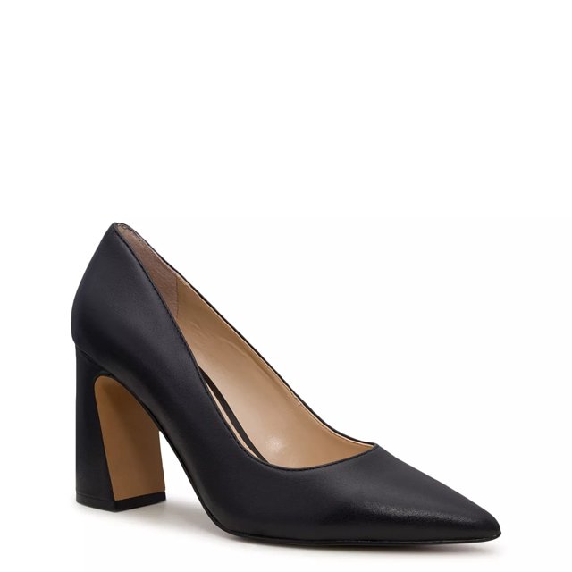 Black pumps canada hot sale