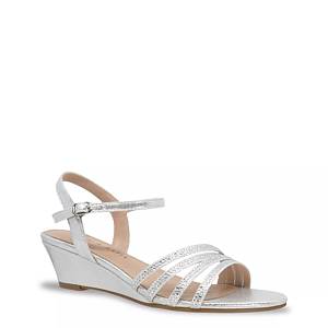 Dress store sandals canada