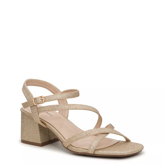 Dsw kelly and katie sandals hot sale