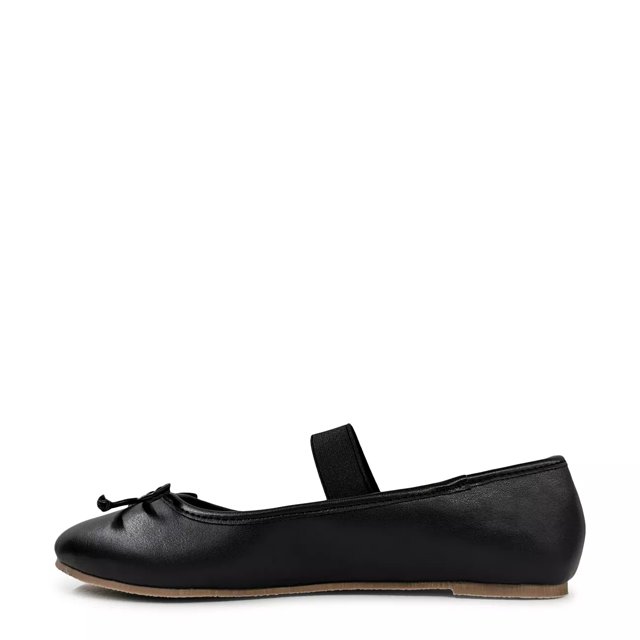 54.161.57 Black Ballet Flat