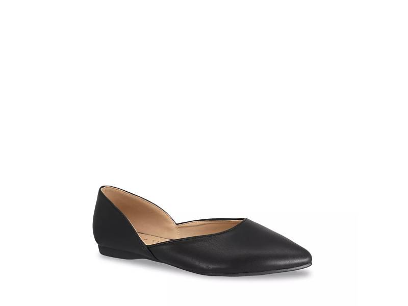 54.161.57 Black Ballet Flat