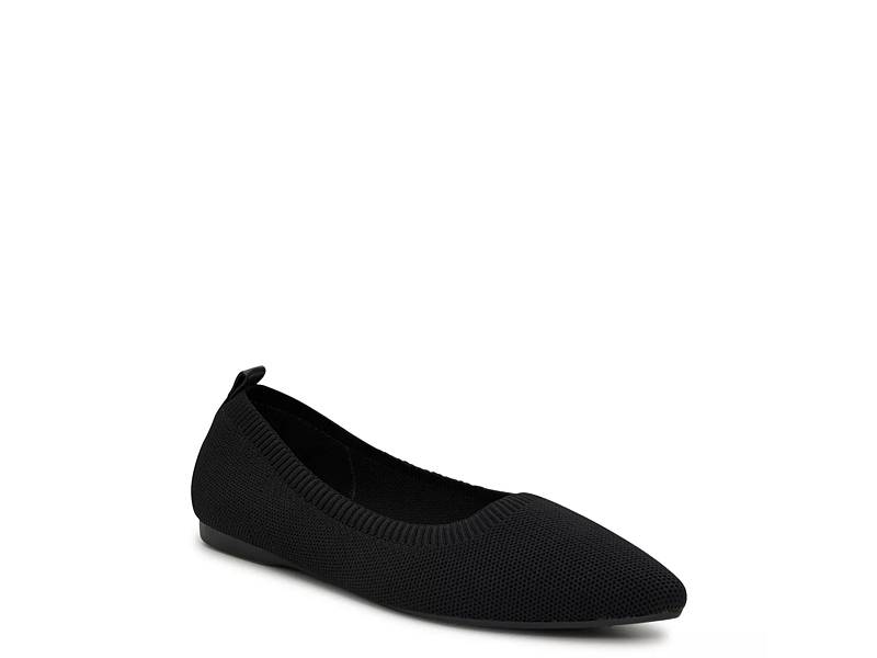 Skechers best sale black flats