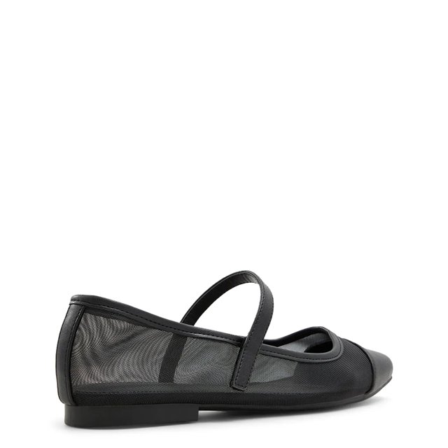 Call It Spring Women s Trina Ballet Flat in Black Size 6.5 Medium