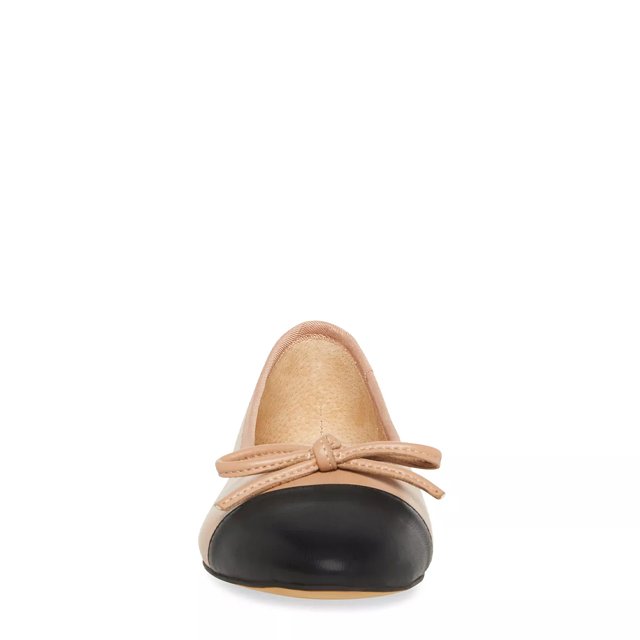 ELLISON Black Leather Ballet Flat