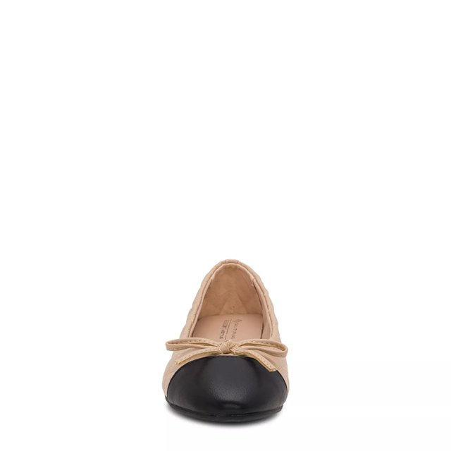 Dsw beige flats on sale