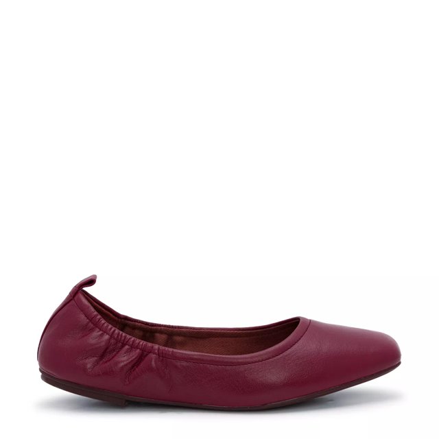 Vince camuto cheap red flats