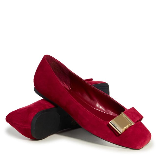 Vince camuto red flats on sale