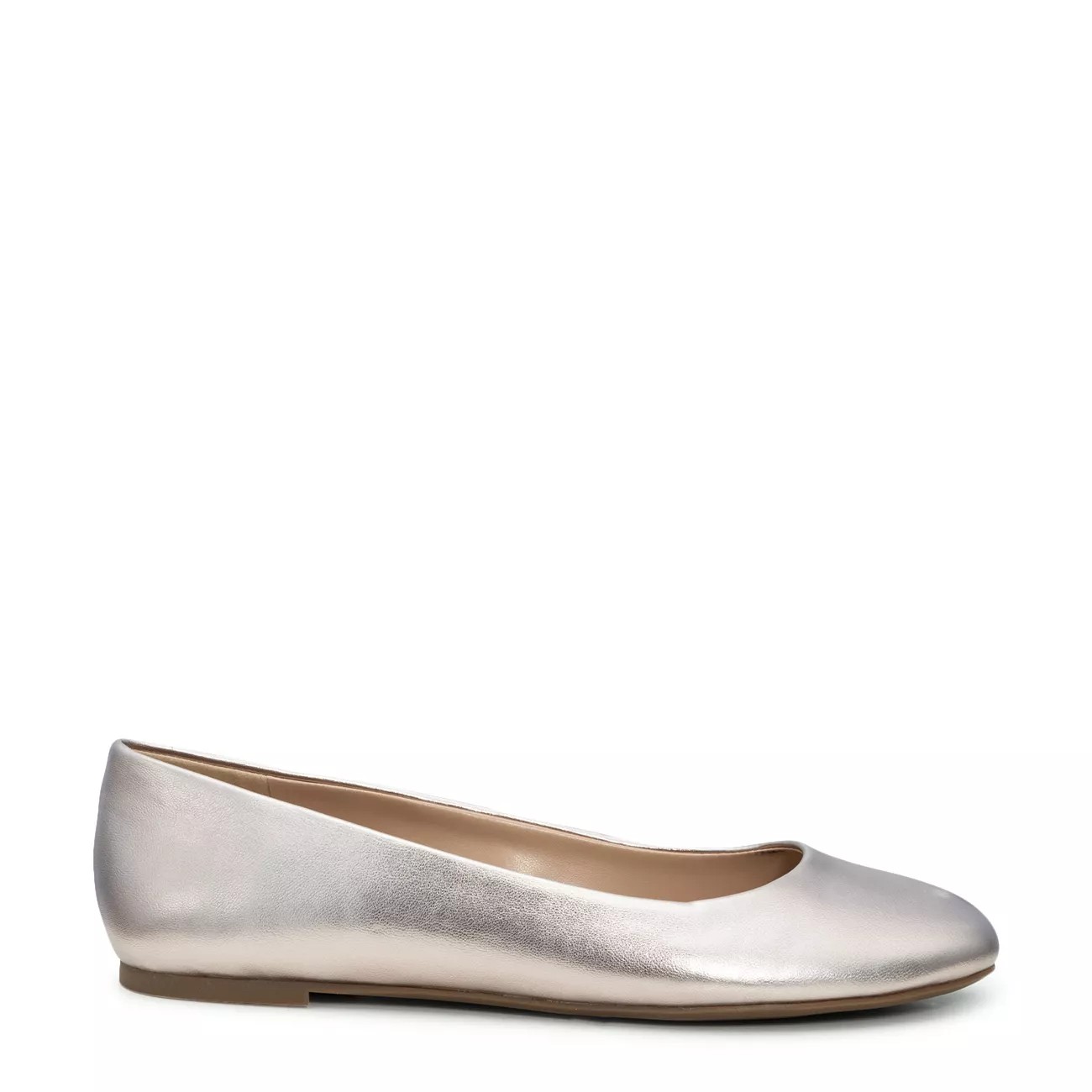 Mix No.6 Dolia Flat | DSW Canada