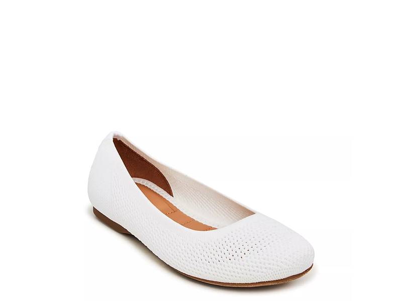 Wide width flats canada top