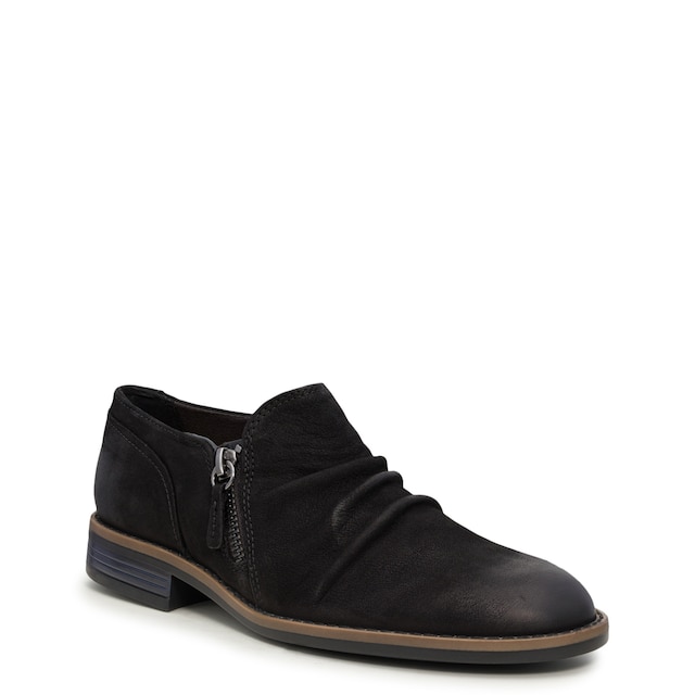 Clarks Camzin Pace Slip-On | The Shoe Company