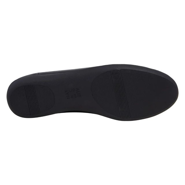 Naturalizer flexy black flat deals