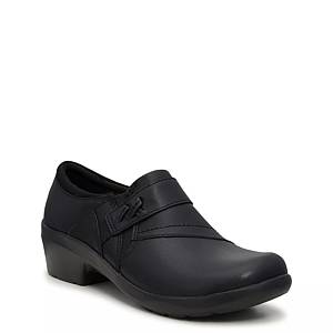 Clarks clearance shoes winnipeg