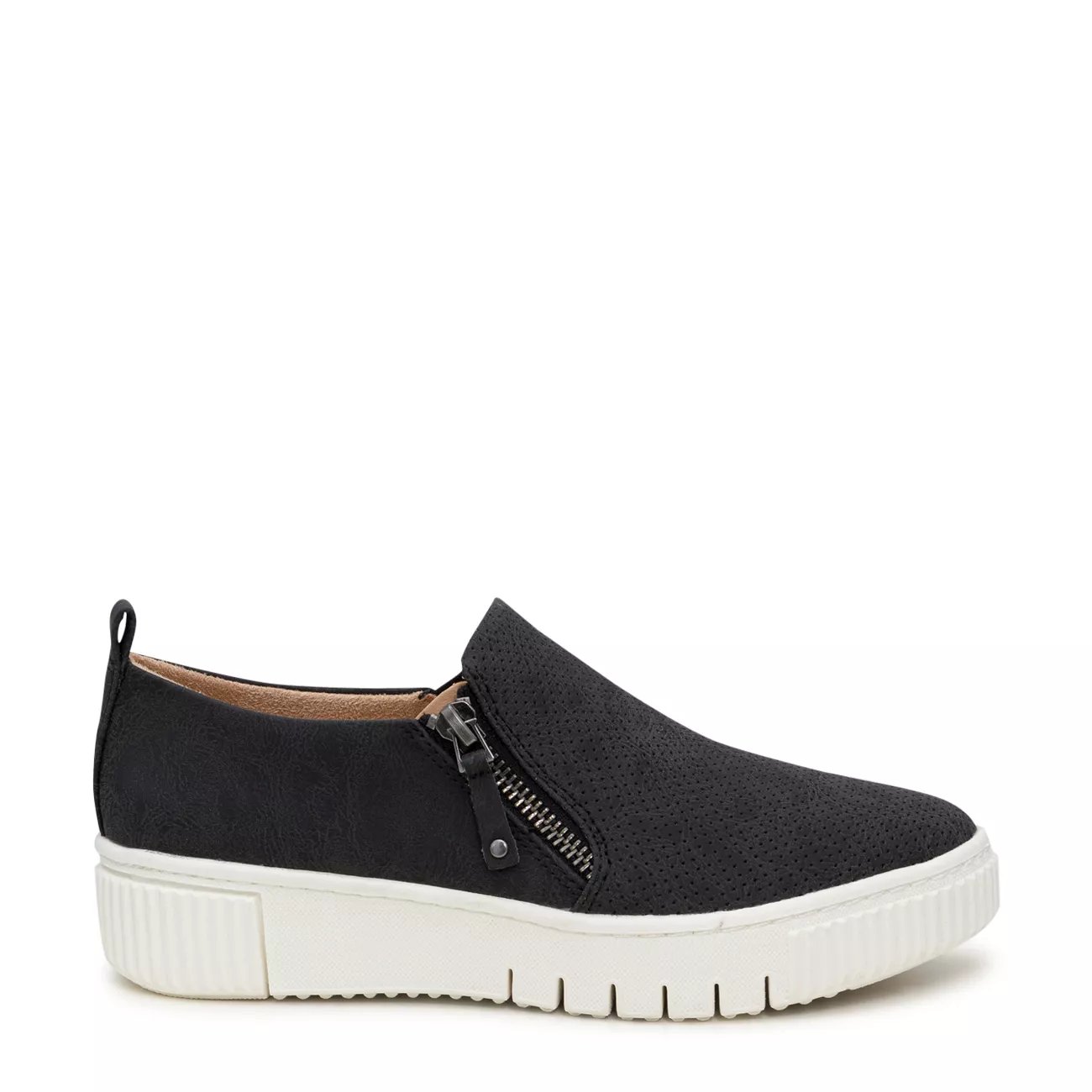 Naturalizer maddox sale slip on