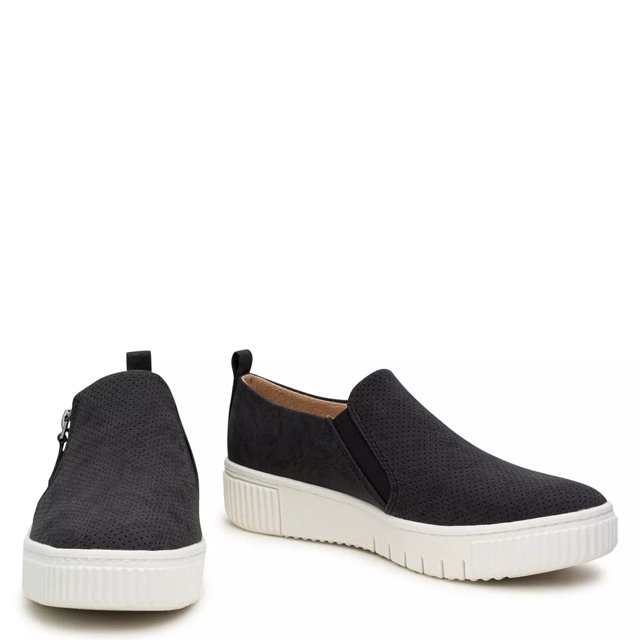 Naturalizer sneakers on sale hotsell