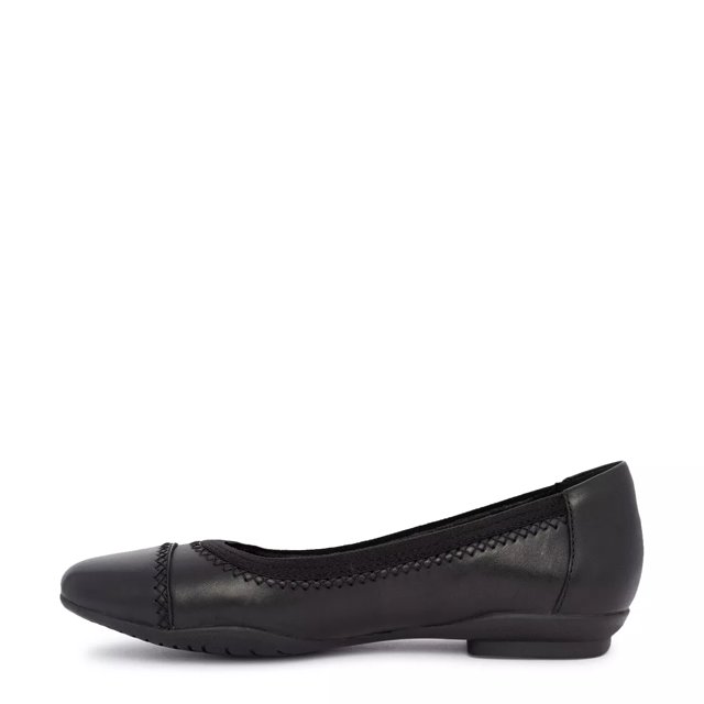 Dsw black hotsell leather flats