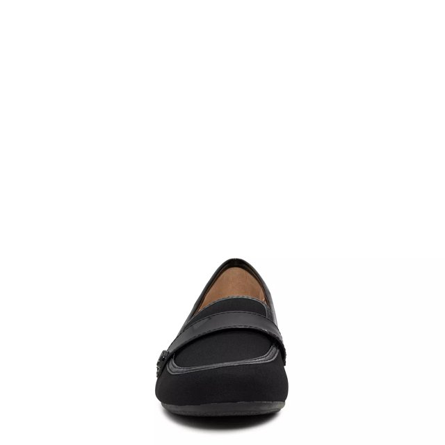 Kelly Katie Women s Danic Loafer in Black Size 9.5 Medium