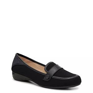 Loafer Shoes - Buy Latest Loafer Shoes For Men, Women & Kids