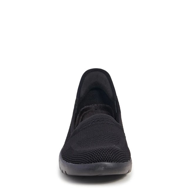 Skechers Women s Slip ins On the GO Flex Serene Sneaker in Black Size 11.0 Wide Machine Washable