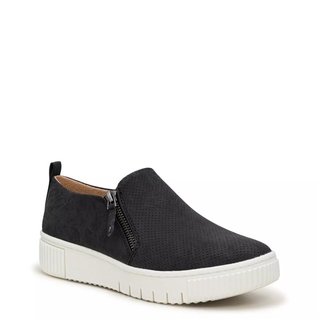 Naturalizer black slip on sneakers outlet