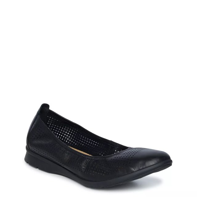 Clarks wide flats online