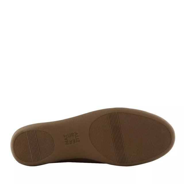 naturalizer freeport flat