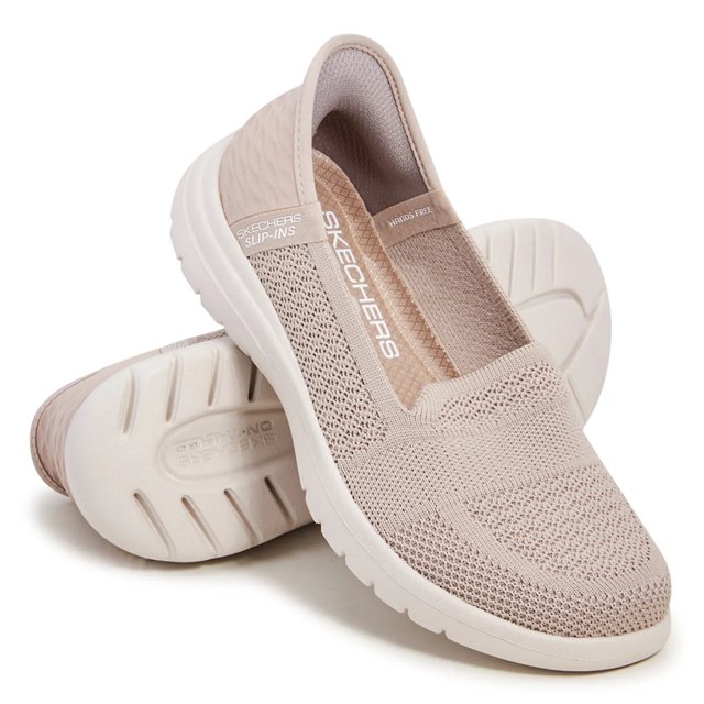 Skechers Women s On The Go Hands Free Slip Ins Wide Width Slip On Sneaker DSW Canada