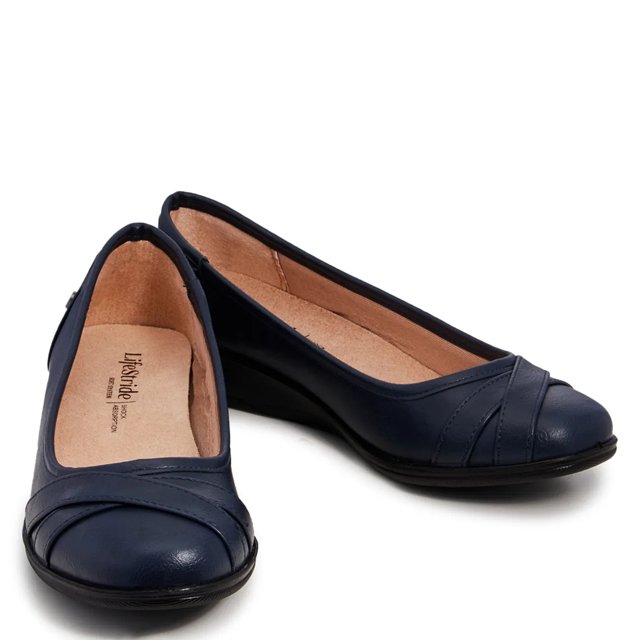 Lifestride navy flats clearance