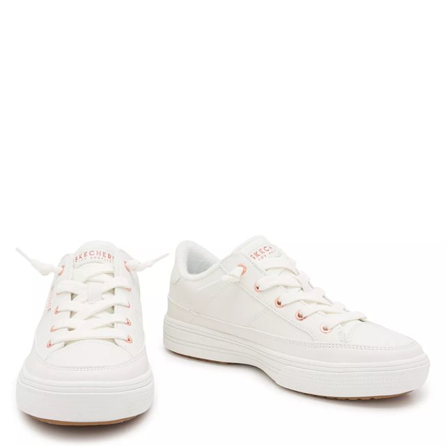 Skechers Women s Arch Fit Arcade On My Way Sneaker in White Size 8 Medium