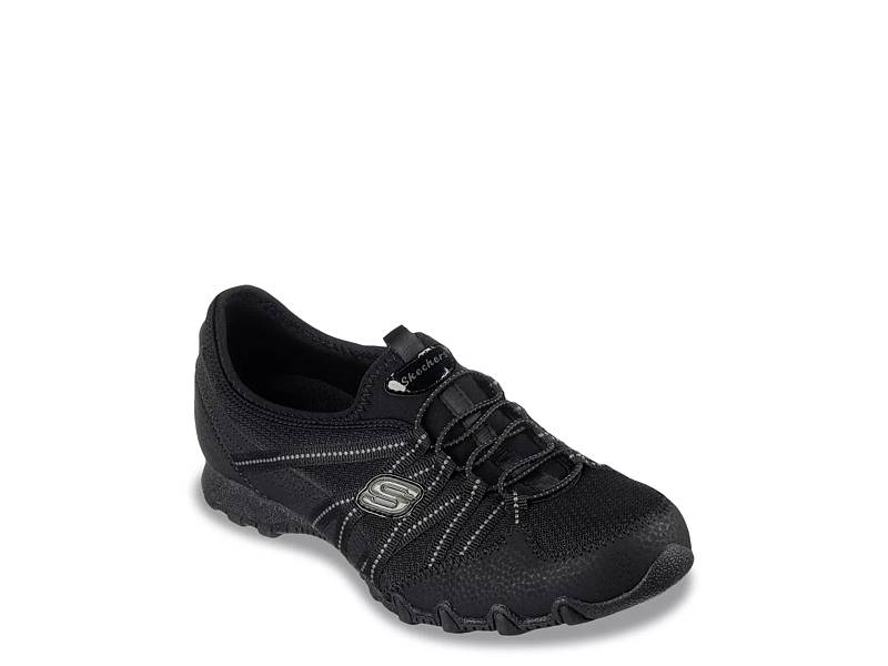 Skechers Men s Work Relaxed Fit Cessnock SR Wide Width Sneaker