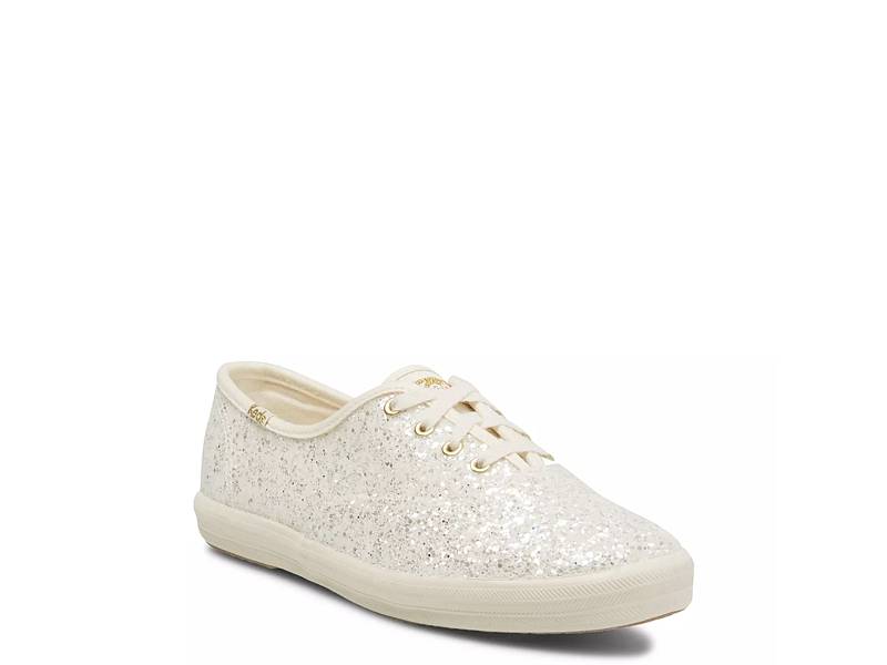 Where can i fashion keds in canada