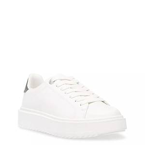 Low cut hot sale white shoes