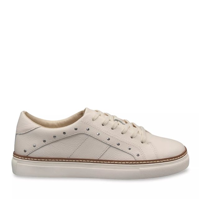 kalinda sneaker