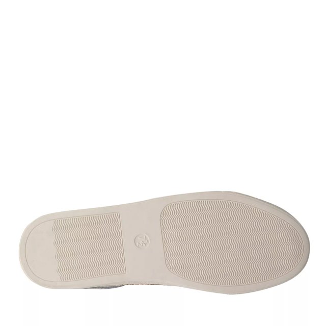 kalinda sneaker