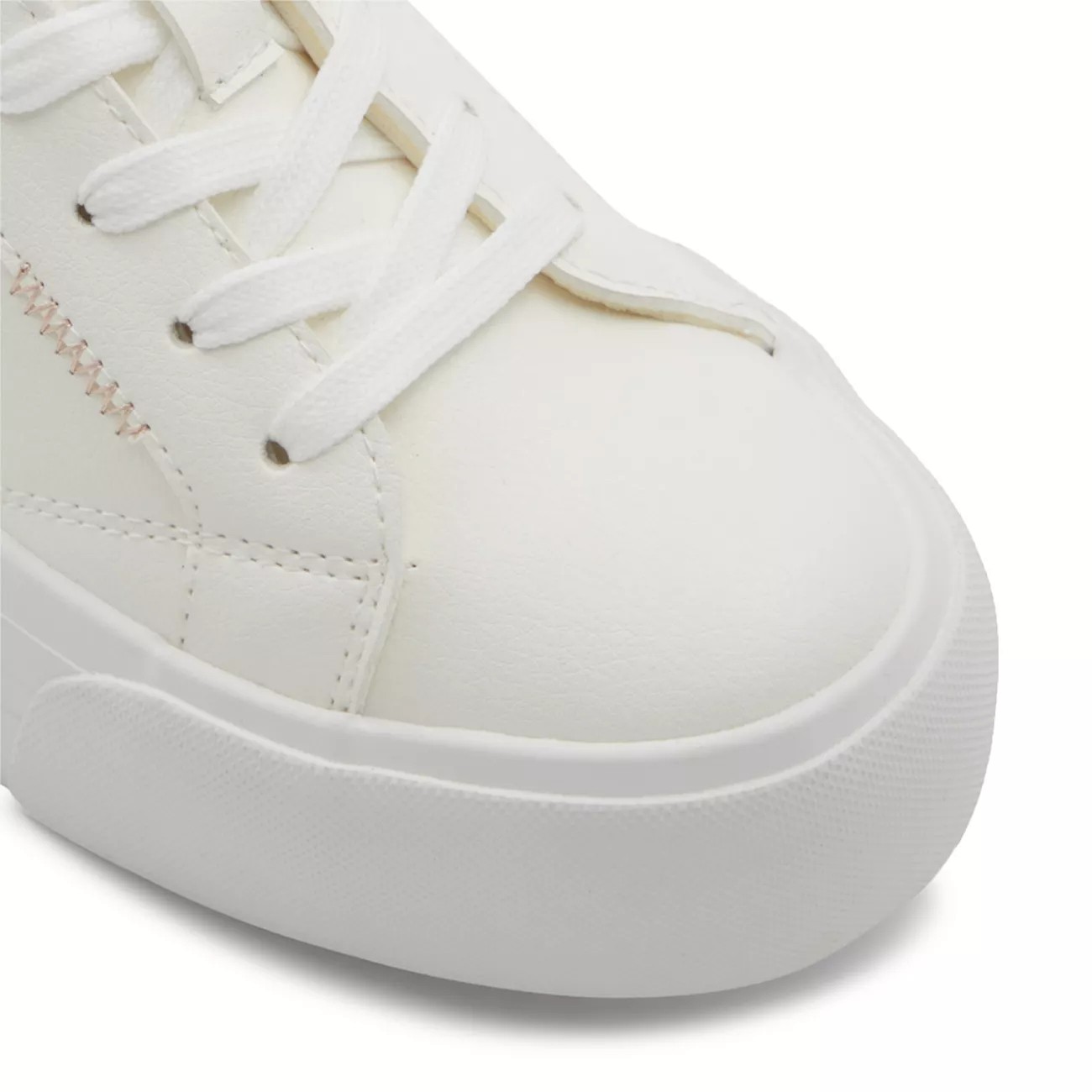 Feeona Platform Sneaker