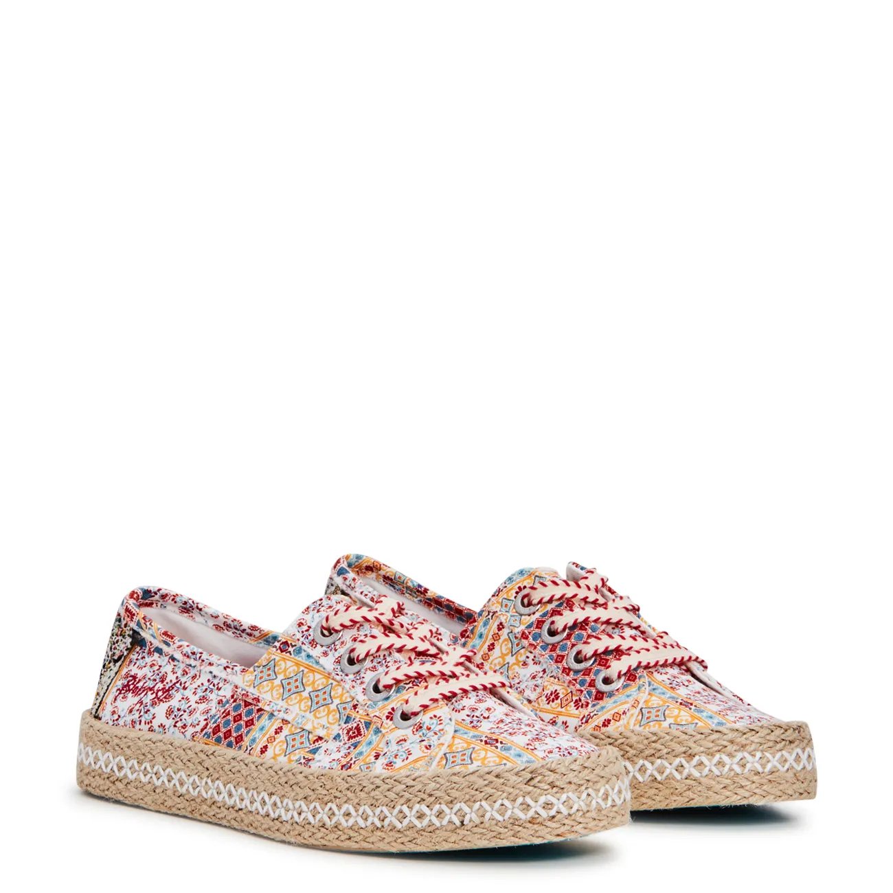 Women's Buenos Lace Up Sneaker