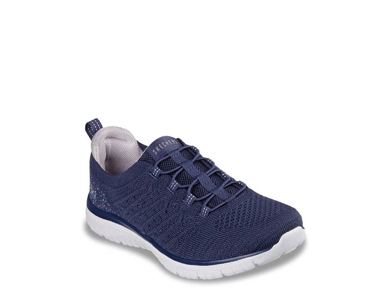 Skechers Women's BOBS Squad Waves Sneaker | The Shoe Co.