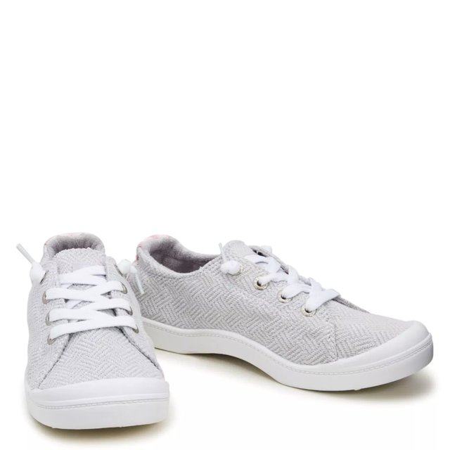 Roxy Women s Bayshore Plus Slip On Sneaker in Light Grey Size 9.5 Medium