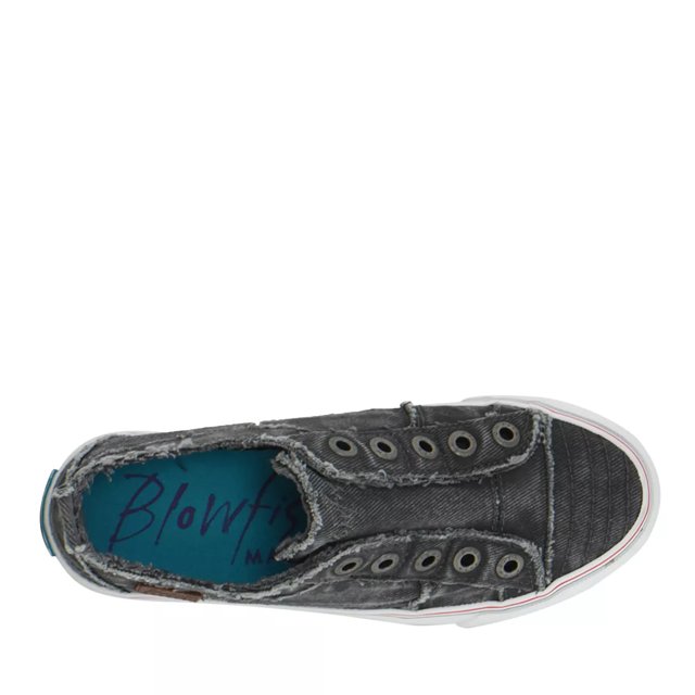 nicklas laceless sneaker