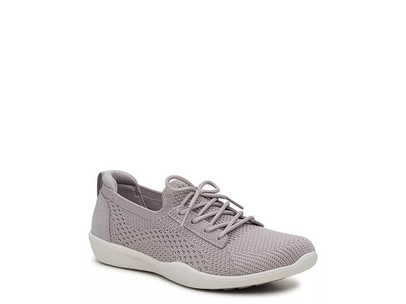 SOUL Naturalizer Women's Turner Slip-On Sneaker