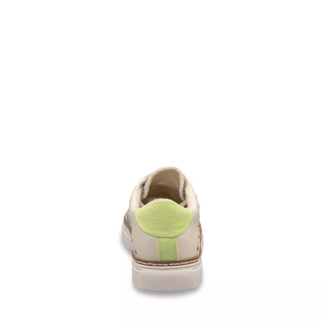 kalinda sneaker